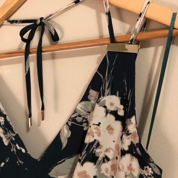 Green floral maxi dress with gold accents - Picture 5 of 10